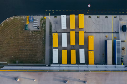 A first eco-friendly warehouse that produces green energy