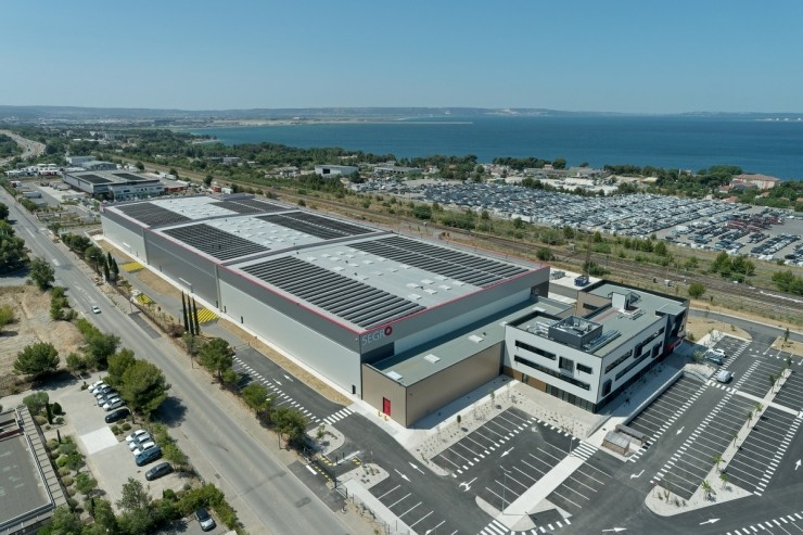 Segro delivers 18,000 m² sustainable logistics platform to PassionFroid PACA in Vitrolles