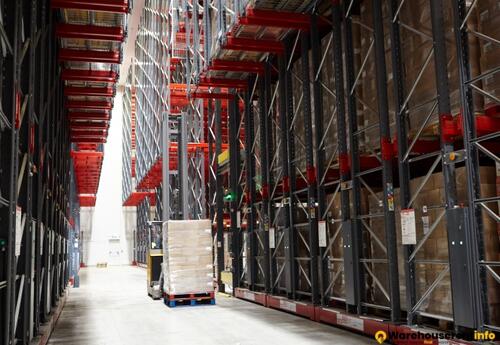 Warehouses to let in Dunfrost