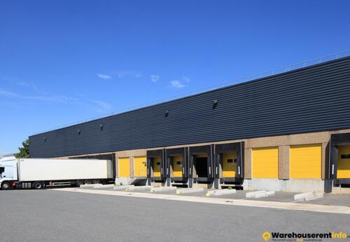 Warehouses to let in Plessis Pate DC1