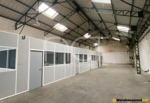 Warehouses to let in Industrial Warehouse in Vénissieux