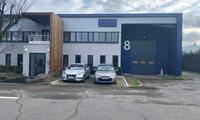 Location Local d'activités 410 m²