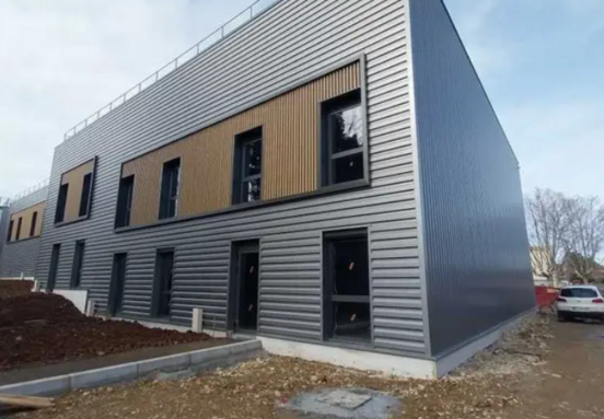 Warehouse in Vénissieux Industrial Zone